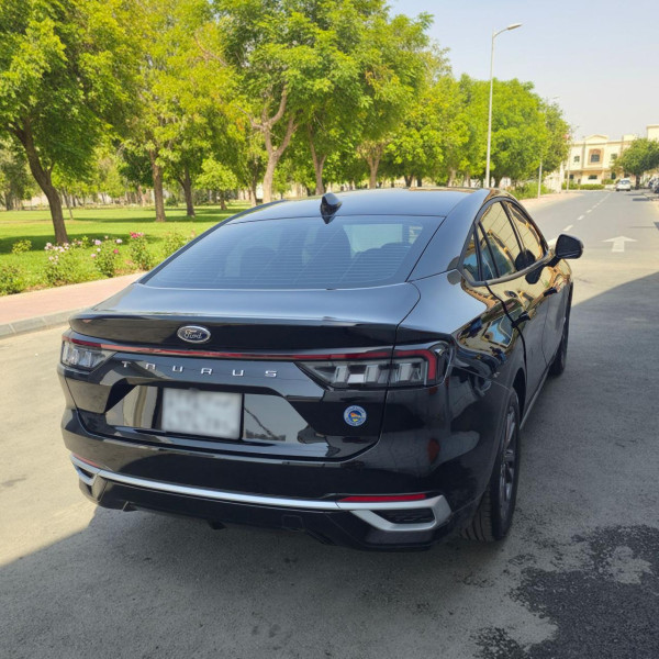 مؤسسة هدا الشام للنقل تقدم خدمات نقل آمنة وفاخرة لأداء مناسك الحج والعمرة والسياحة - توصيل من مكة إلى المدينة المنورة  -فورد تورس